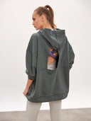 Altra Volta Oversized Hoodie mit Rückenausschnitt